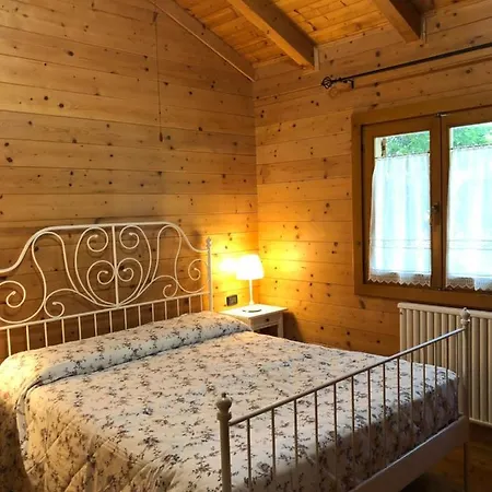 Laghetti Martina בקתה *