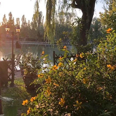 Laghetti Martina 샬레 *