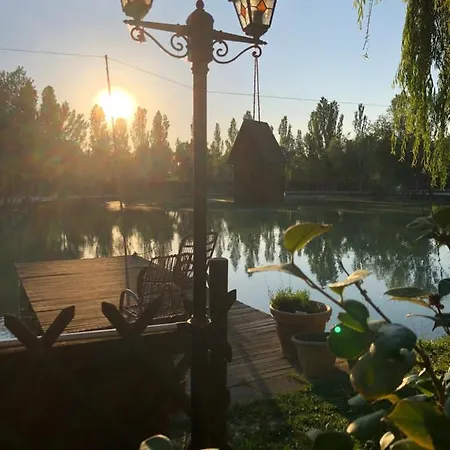 샬레 Laghetti Martina *