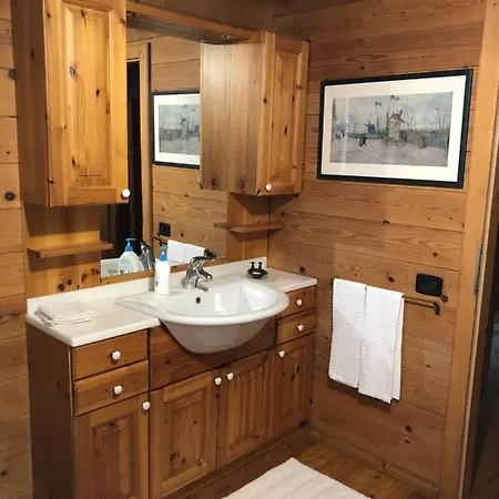 Laghetti Martina 샬레 *