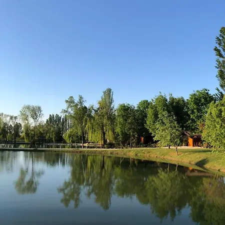 Laghetti Martina בקתה