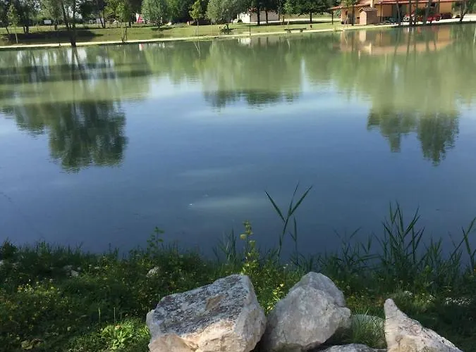 Laghetti Martina 샬레 Crevalcore