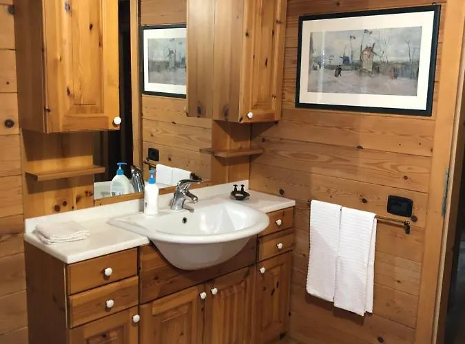 Laghetti Martina 샬레 *